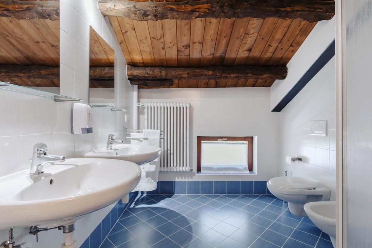 Fondazione Lucia De Conz Hostel San Gregorio nelle Alpi Bagian luar foto